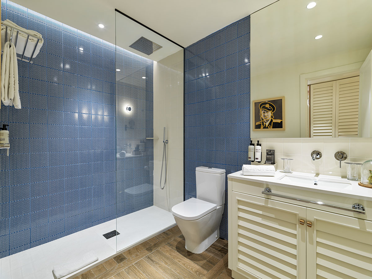 All copyrights reserved. Copyright uses for H10 Hotels for sales and marketing promotions.