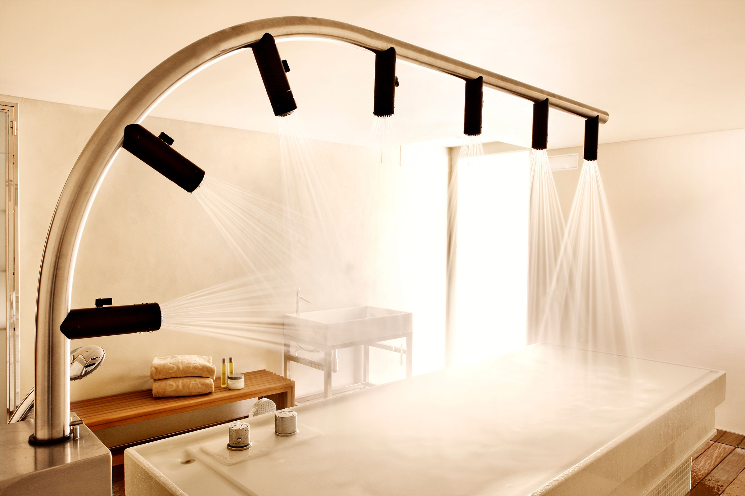 thalassotherapy-treatment-cabin