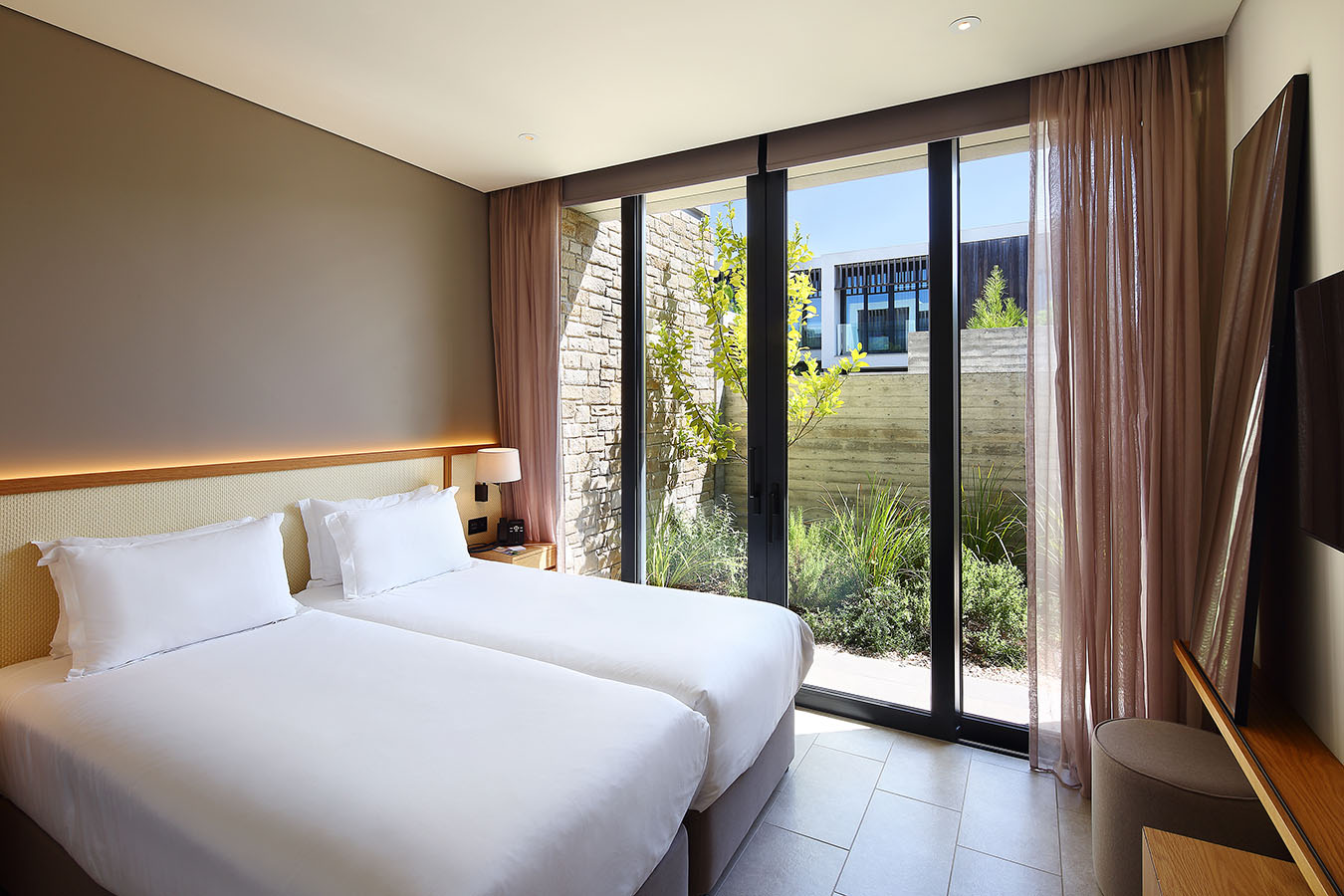 minthis-suites-01