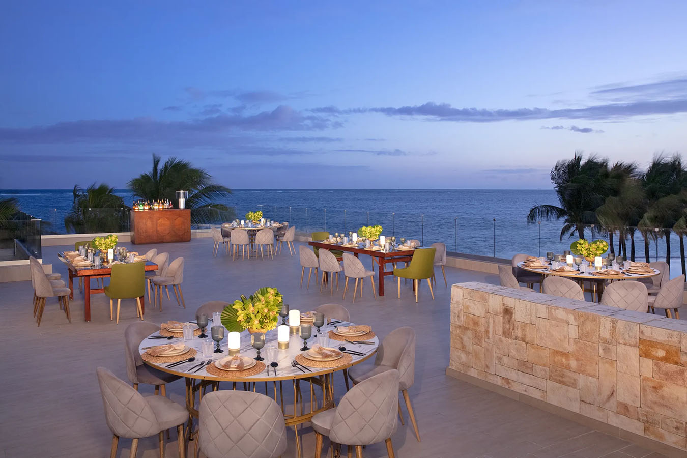 breathless-cancun-10