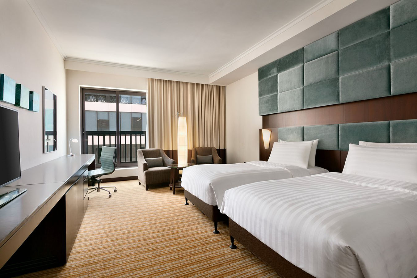 traders-abu_dhabi-11